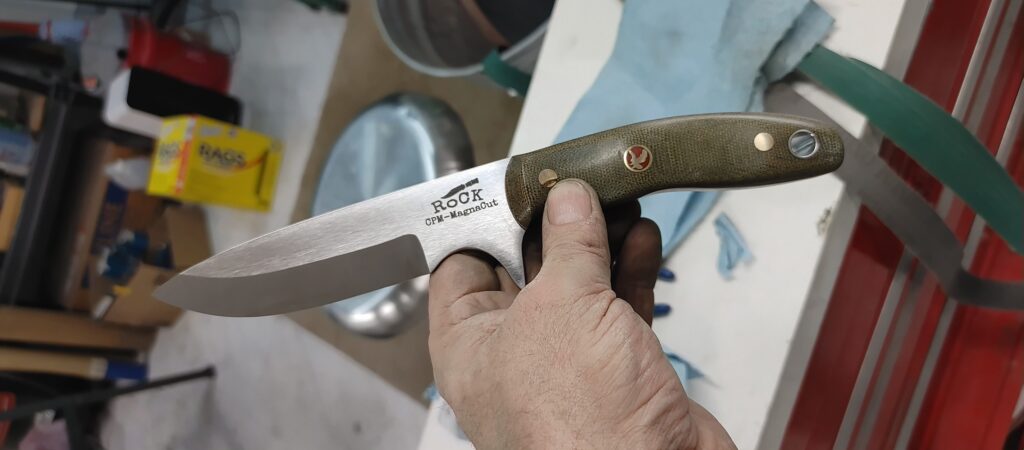 WhiteTail Hunter with finger guard